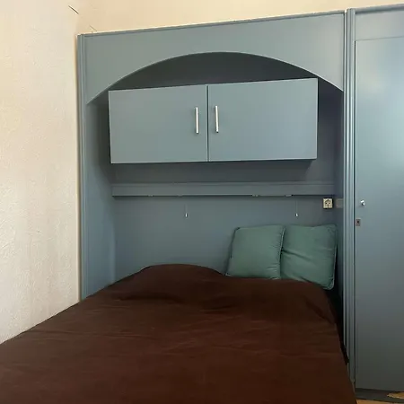 2 Pieces Climatise Proche - Fr-1-225c-151 * Banyuls-sur-Mer